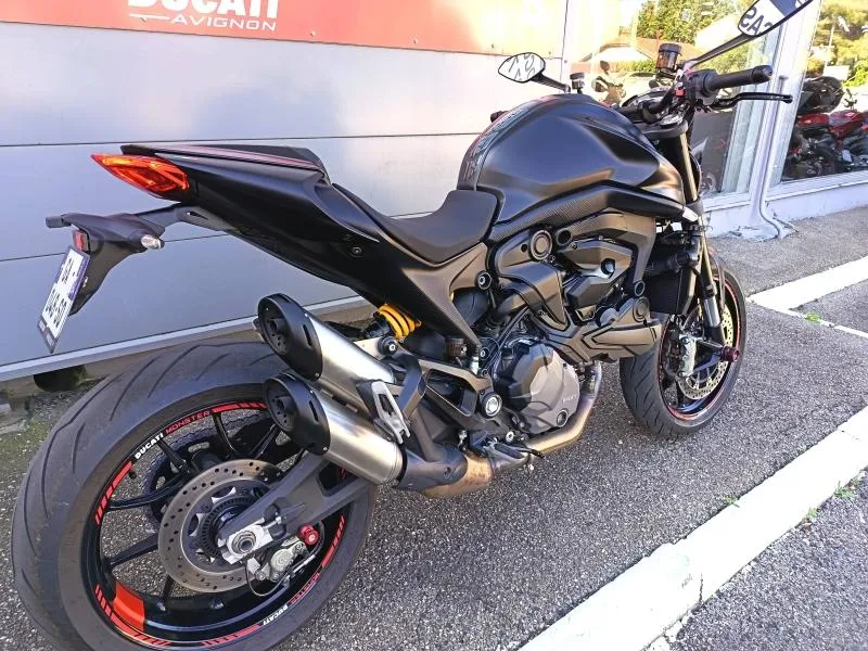 DUCATI Monster+ 937