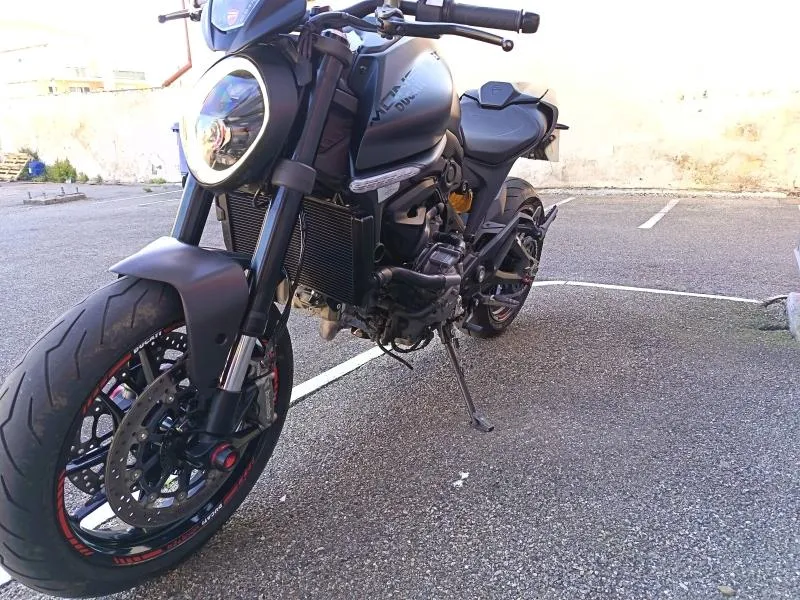 DUCATI Monster+ 937
