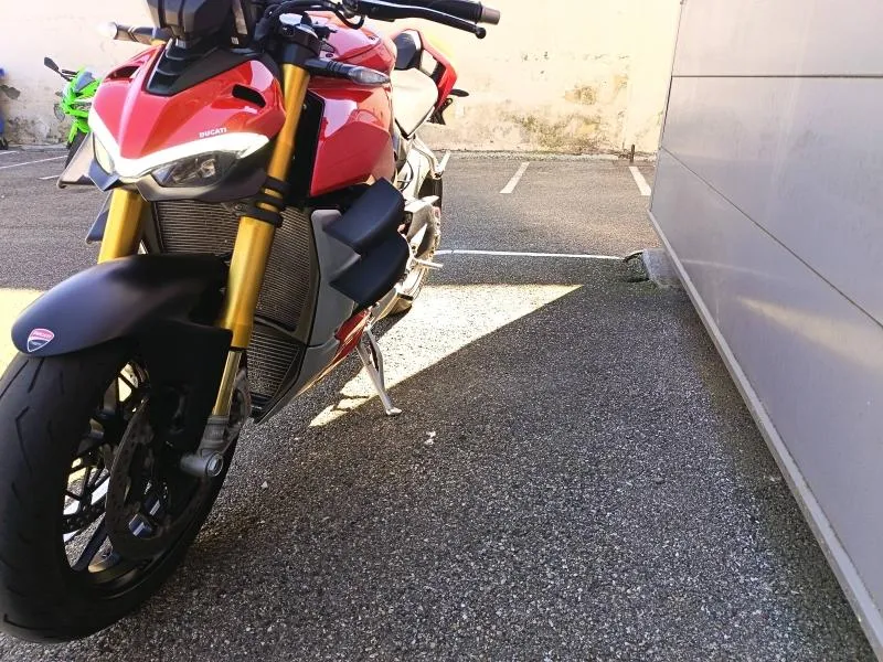 DUCATI 1103 Streetfighter V4 S