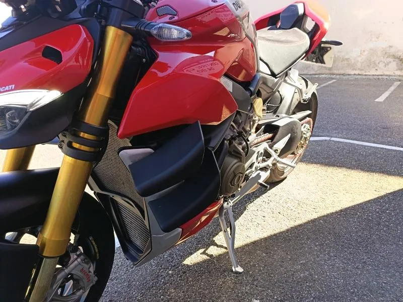 DUCATI 1103 Streetfighter V4 S