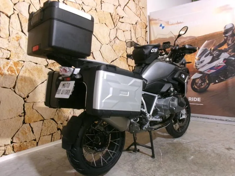 BMW R 1250 GS 3 PACKS + AKRAPOVIC + JANTES RAYONS