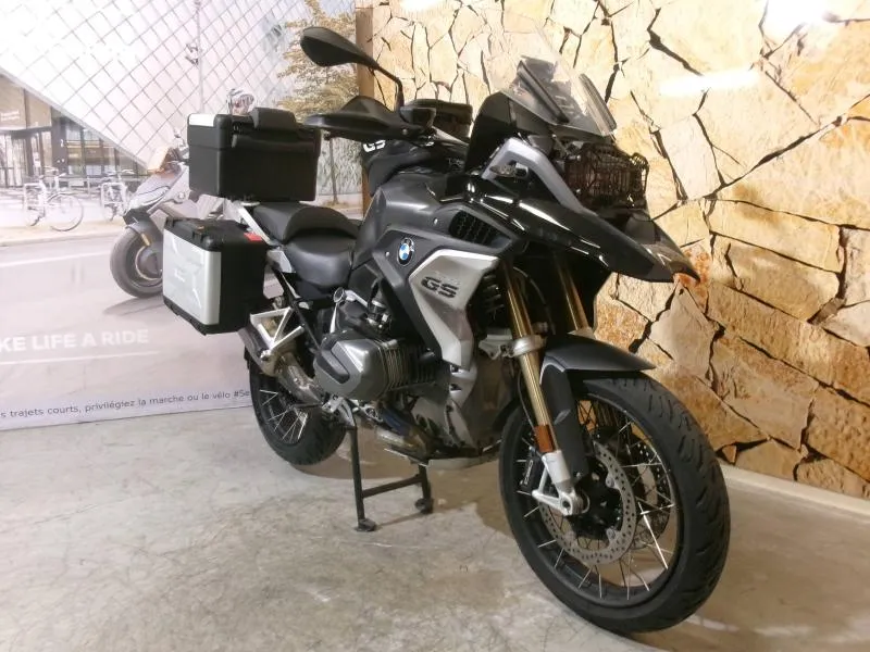 BMW R 1250 GS 3 PACKS + AKRAPOVIC + JANTES RAYONS