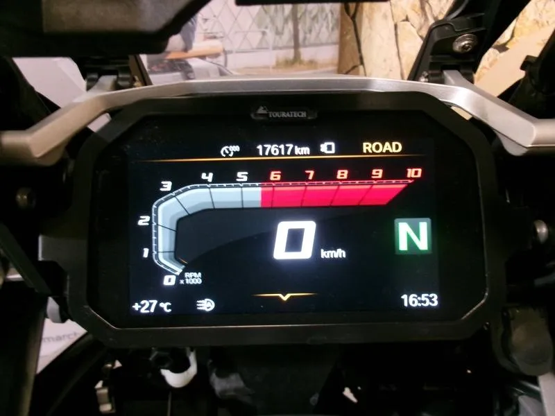 BMW R 1250 GS 3 PACKS + AKRAPOVIC + JANTES RAYONS