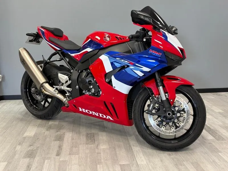 HONDA CBR 1000 RR-R Fireblade 2022