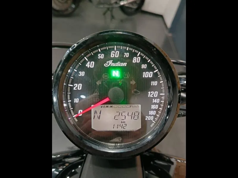 INDIAN SCOUT CLASSIC 1250