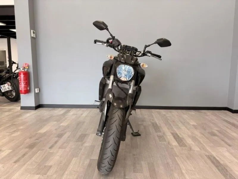 YAMAHA MT-07