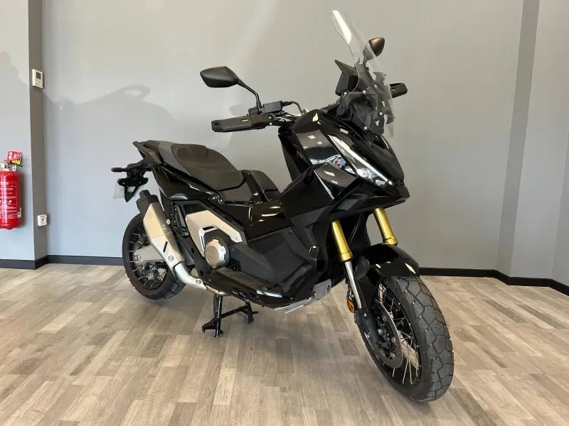 HONDA X-ADV 750