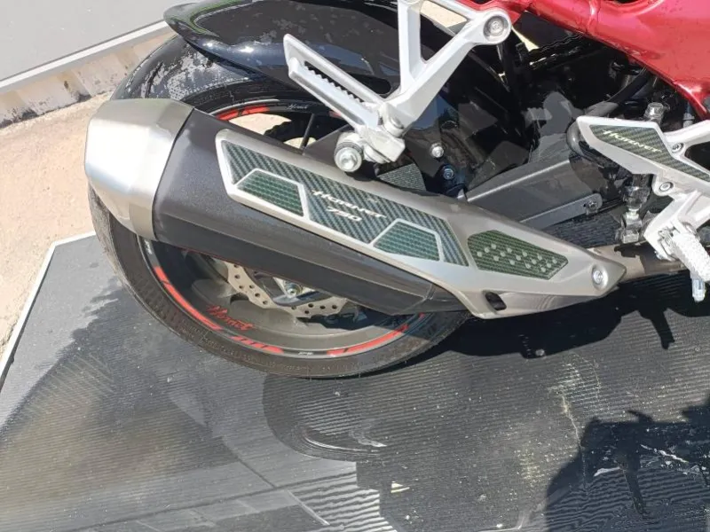 HONDA 750 Hornet abs bridable a2 GAR 31/07/2029
