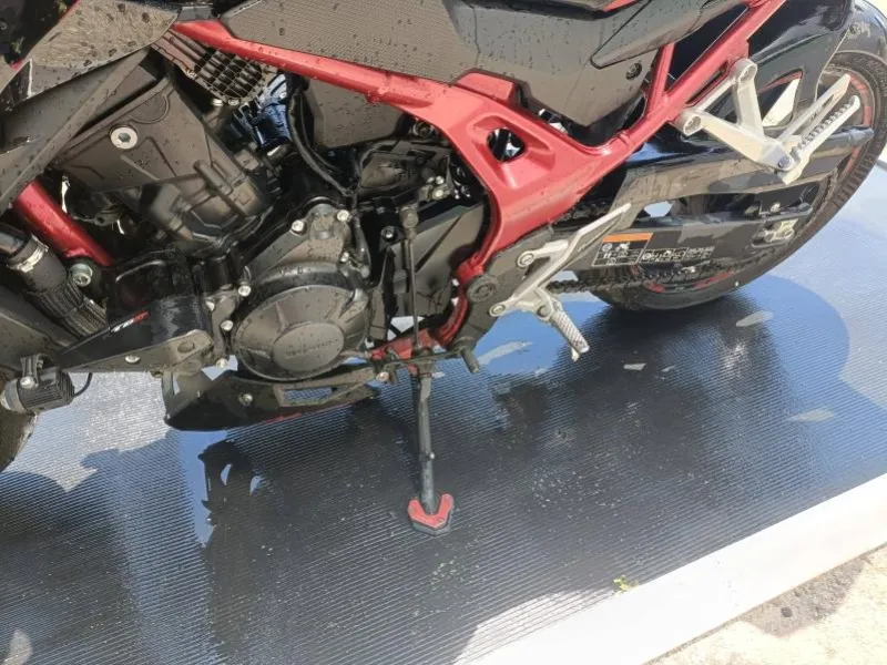 HONDA 750 Hornet abs bridable a2 GAR 31/07/2029