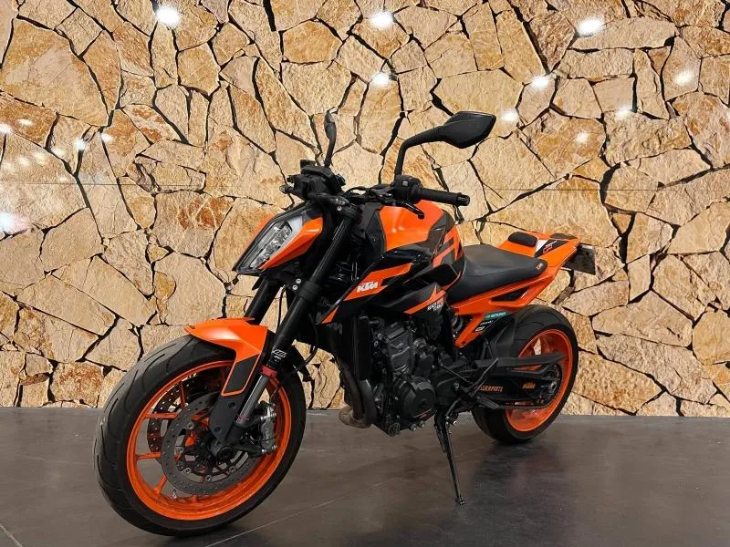KTM Duke 890 GP