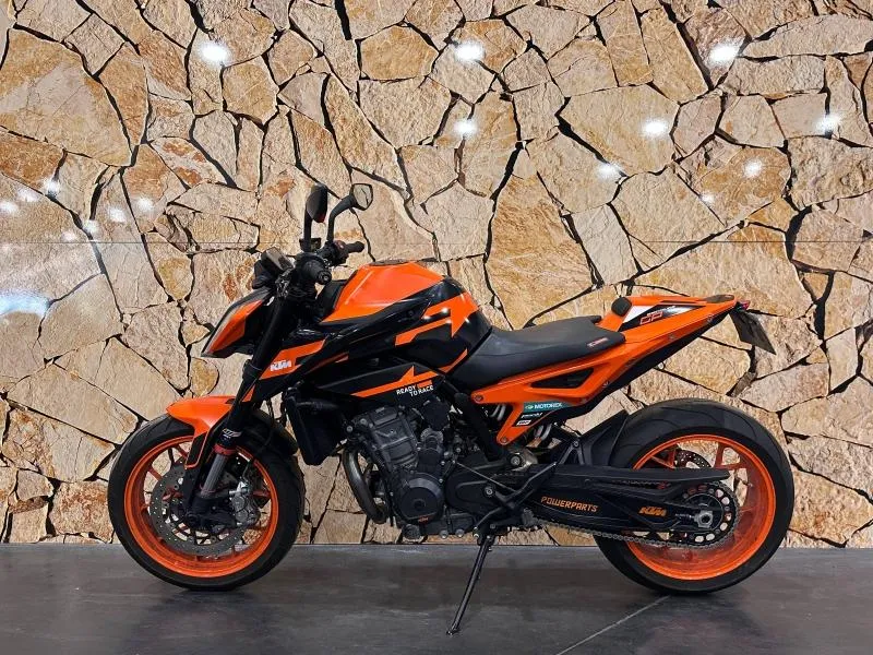 KTM Duke 890 GP
