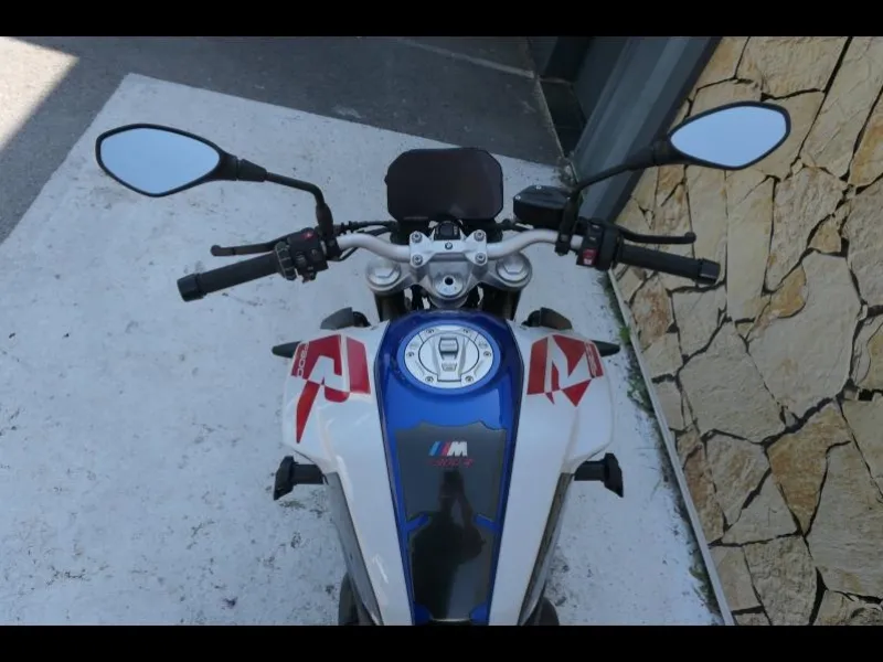 BMW 900 R A2