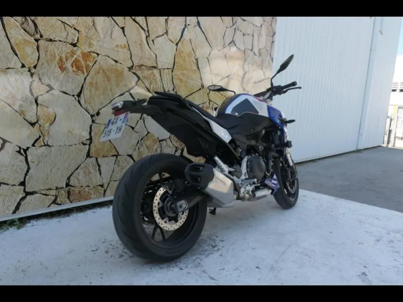 BMW 900 R A2