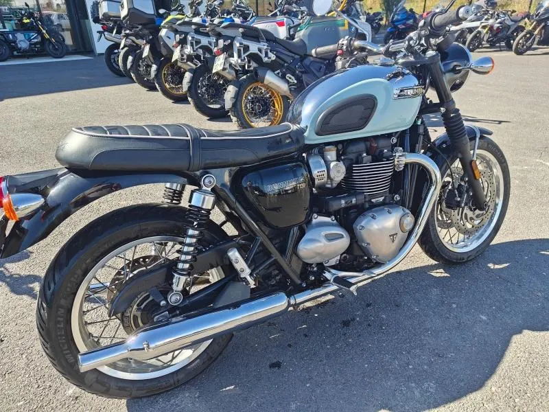 TRIUMPH Bonneville T120 1200 Chrome Edition