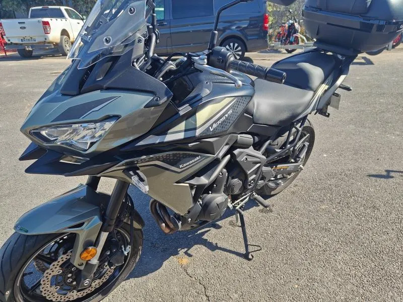 KAWASAKI Versys 650 Noir 2024