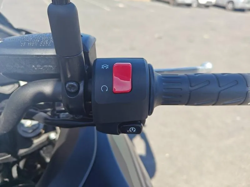 KAWASAKI Versys 650 Noir 2024