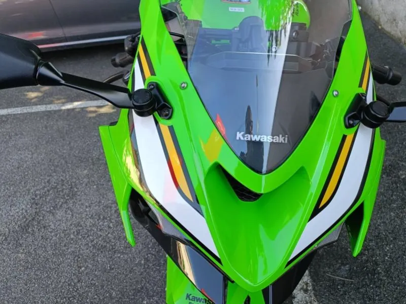 KAWASAKI -6R 636 Ninja  1ER MAIN A SAISIR