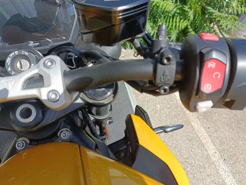 TRIUMPH 765 RS 2023 REVISEE A SAISIR
