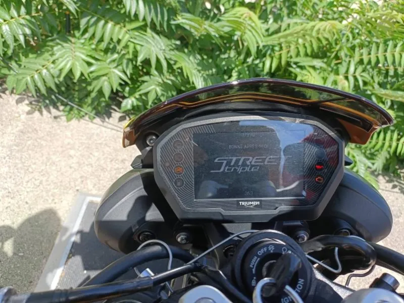TRIUMPH 765 RS 2023 REVISEE A SAISIR