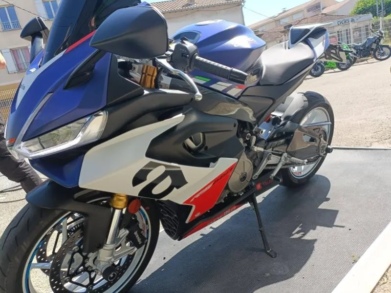 APRILIA RS 660 LIGNE AKRAPOVIC GARANTIE 06/05/2028