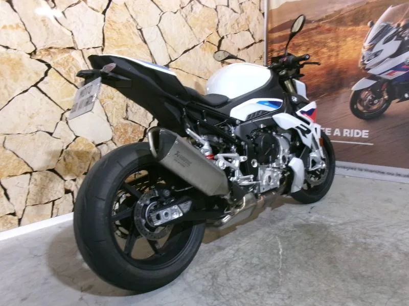 BMW S 1000 R 2025 PACK M