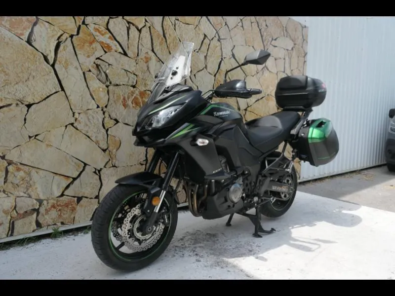 KAWASAKI 1000 2019