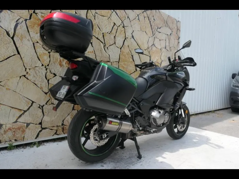 KAWASAKI 1000 2019