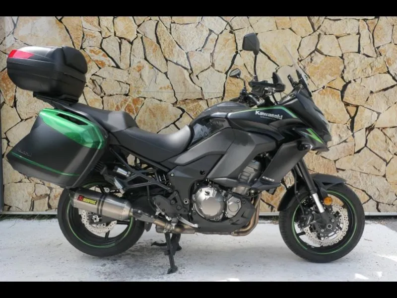 KAWASAKI 1000 2019