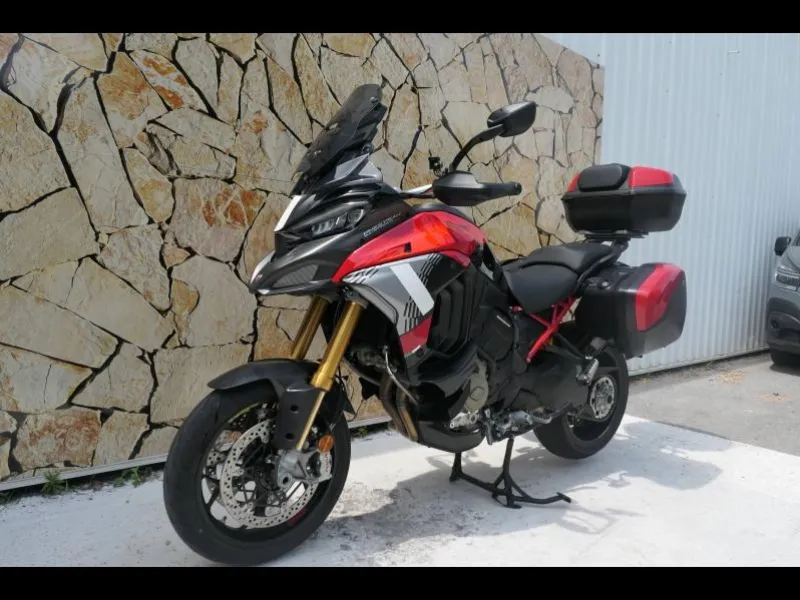 DUCATI V4 Pikes Peak + Options