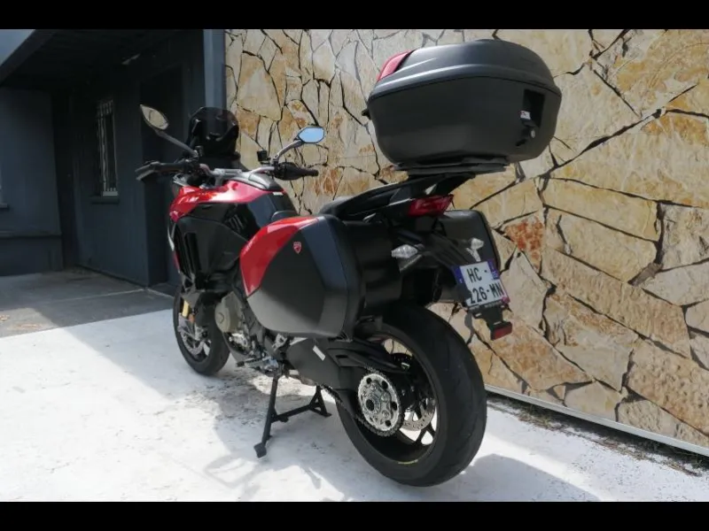 DUCATI V4 Pikes Peak + Options