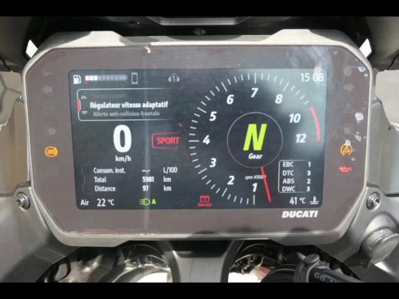 DUCATI V4 Pikes Peak + Options