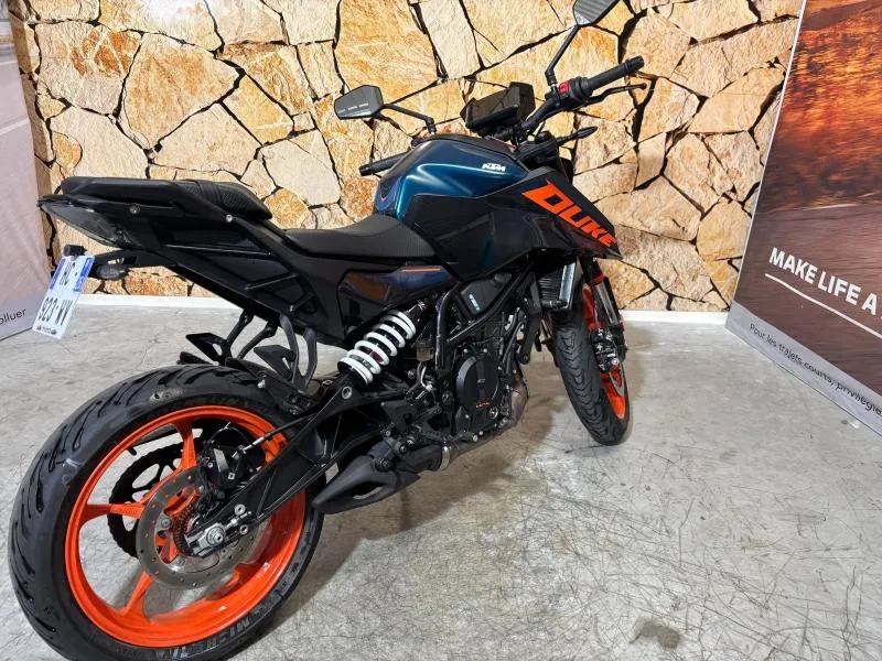 KTM Duke 125 2025