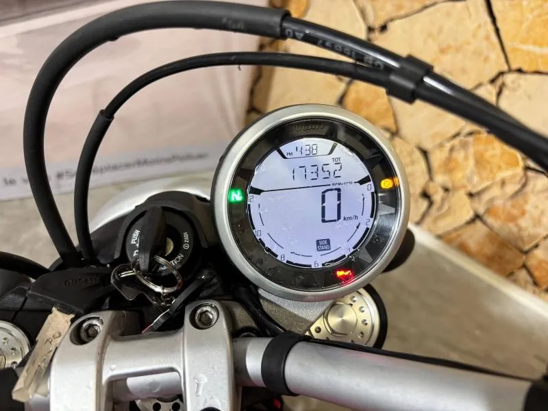 DUCATI Scrambler 800 Icon ABS