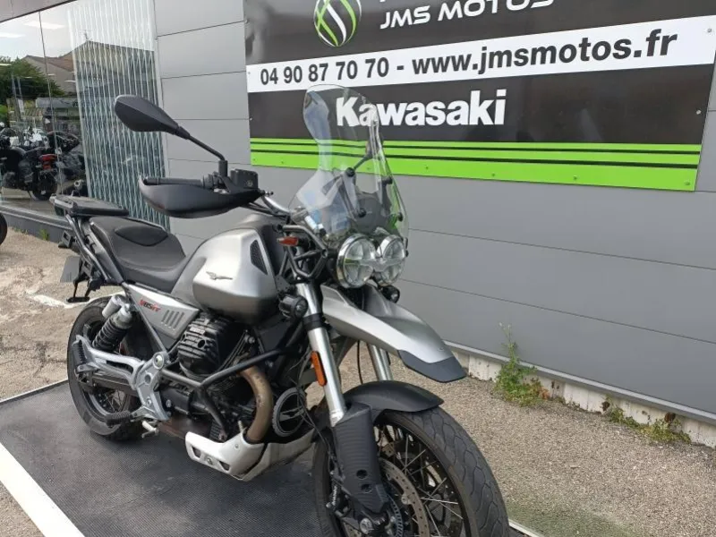 MOTO-GUZZI V85 TT 850 ABS + TC 1ER MAIN REVISEE V 85 TT