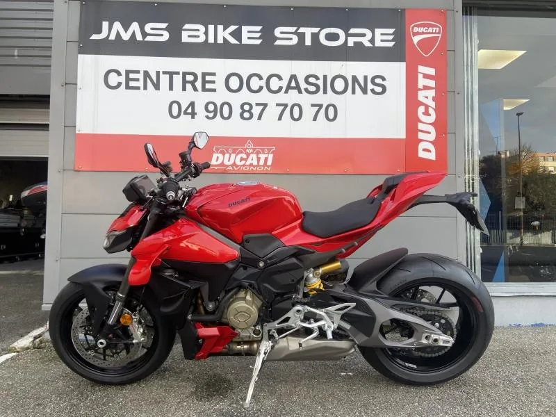DUCATI 1103 Streetfighter V4