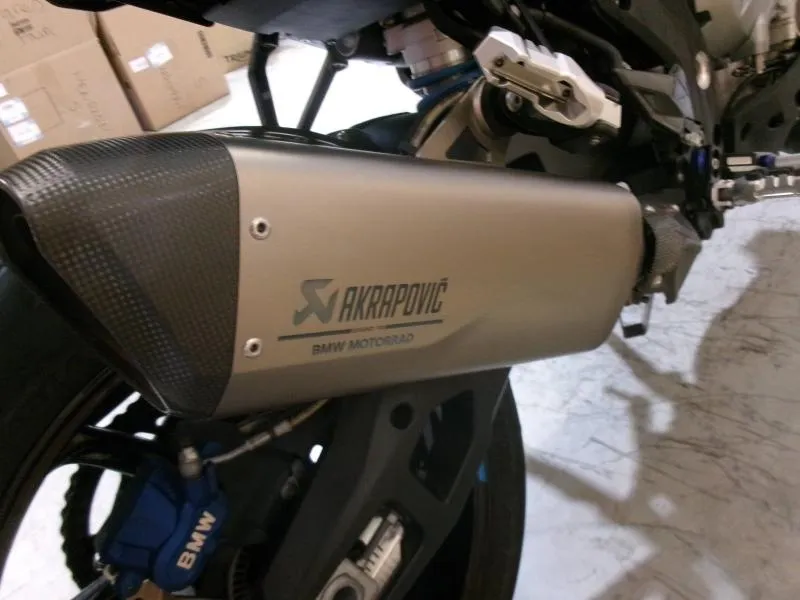 BMW M 1000 XR