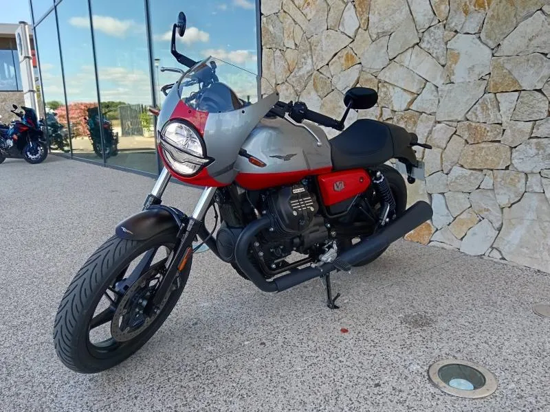 MOTO-GUZZI 850 Stone Corsa