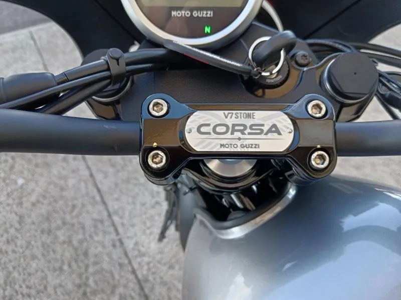 MOTO-GUZZI 850 Stone Corsa