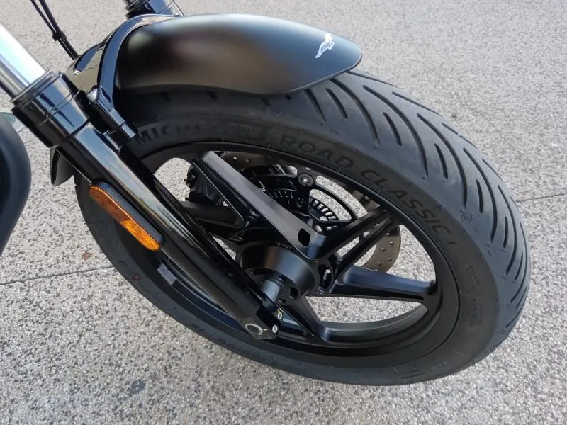 MOTO-GUZZI 850 Stone Corsa