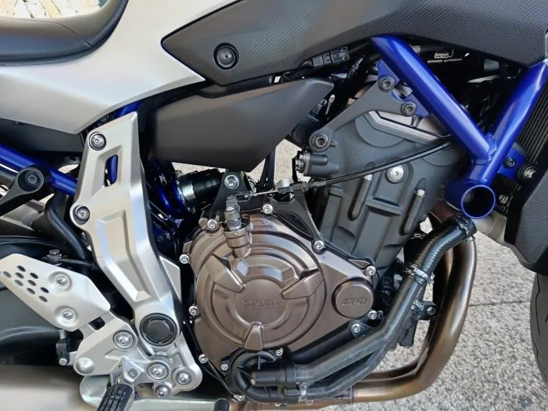 YAMAHA MT-07 700 35kw ABS 2015 A2