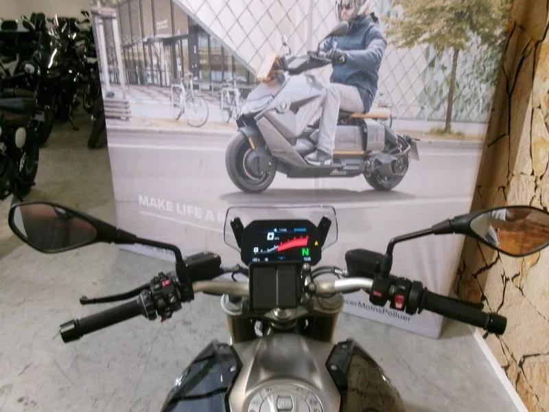 BMW R 1250 R Evo