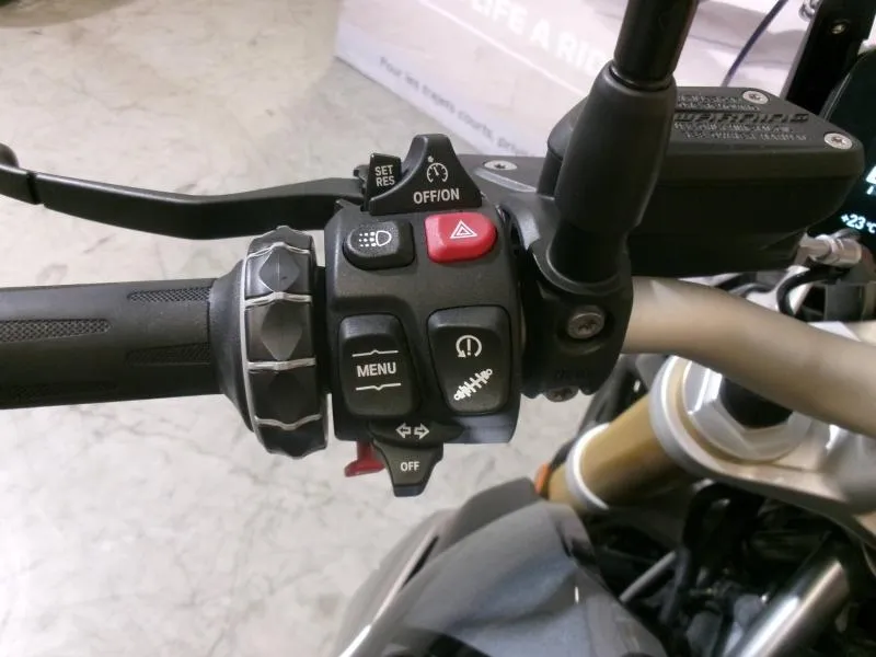 BMW R 1250 R Evo