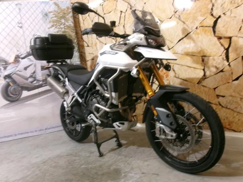 TRIUMPH Tiger 1200 GT Pro