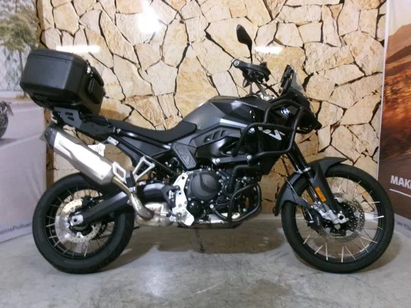 BMW F 900 GS