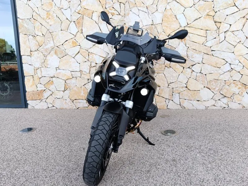 BMW 1300 GS Full Pack et boite Auto