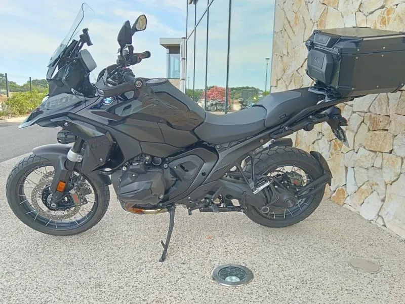 BMW 1300 GS Full Pack et boite Auto