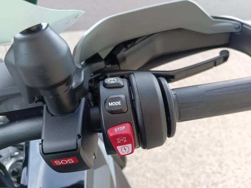 BMW 1300 GS Full Pack et boite Auto
