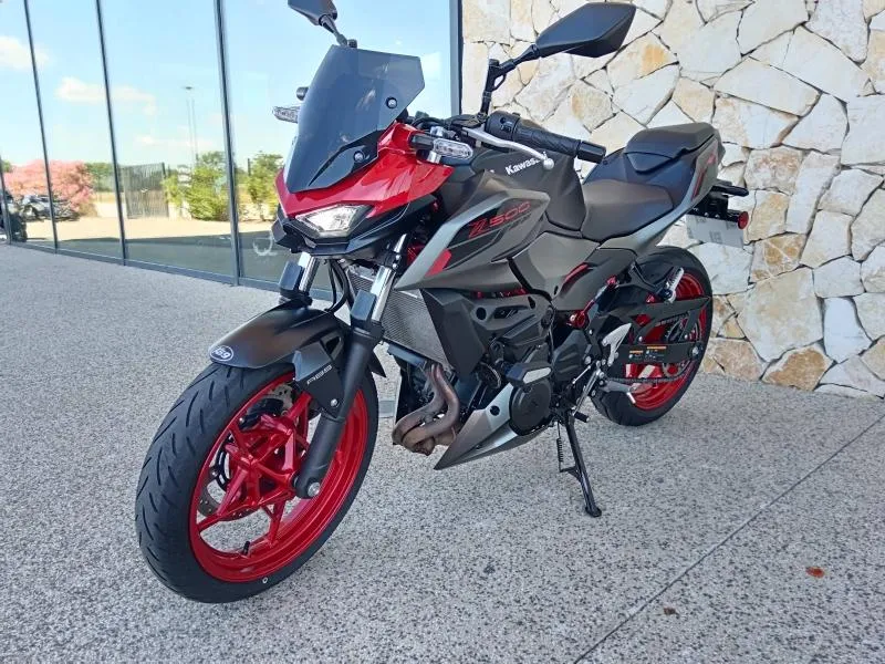 KAWASAKI 500 SE 2024 + pot Akrapovic