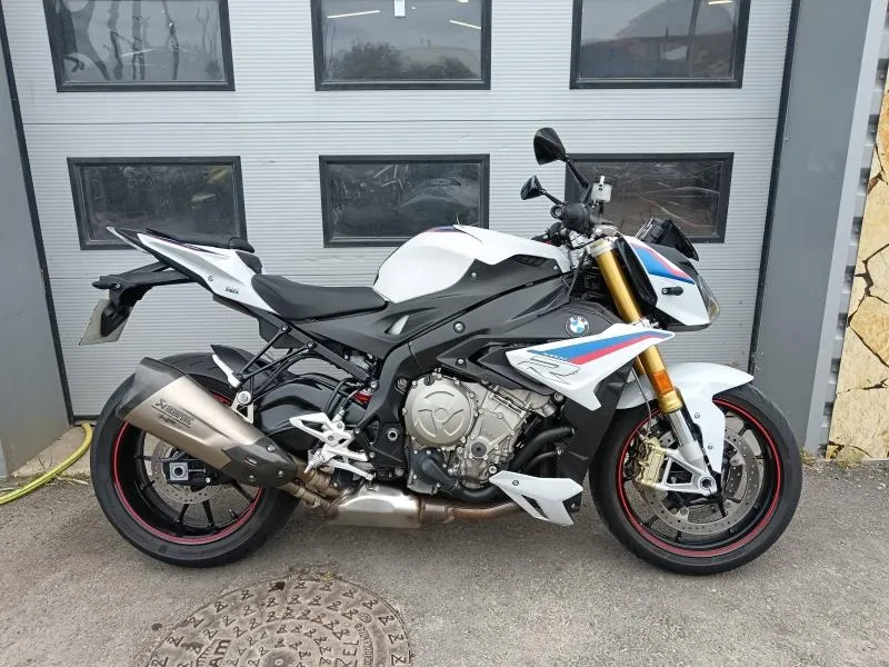 BMW 1000 R Style HP