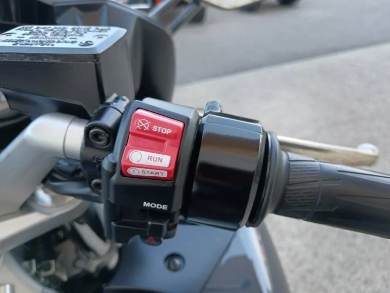 YAMAHA FJR 1300 A 2018 AVEC BAGAGERIE